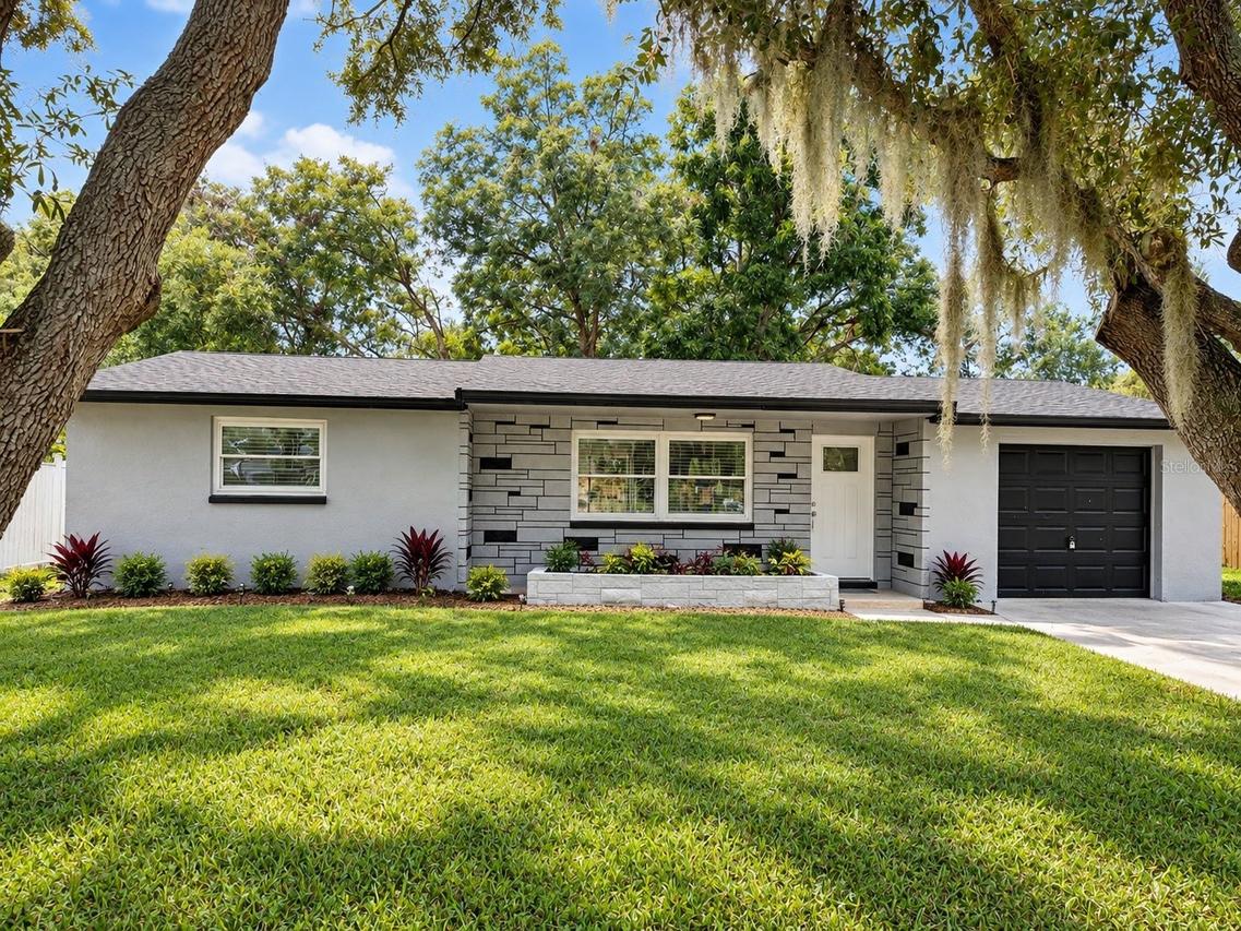 6220 Maplewood Dr., New Port Richey, FL 34653