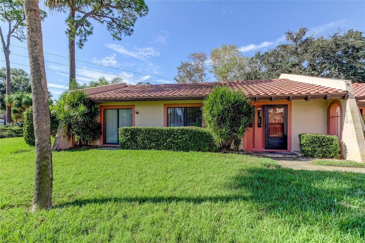 9537 86th Ave., Seminole, FL 33777
