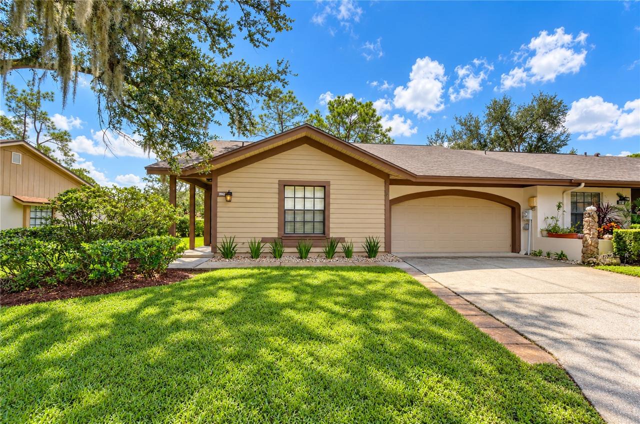 3942 Shoreside Cir., Tampa, FL 33624
