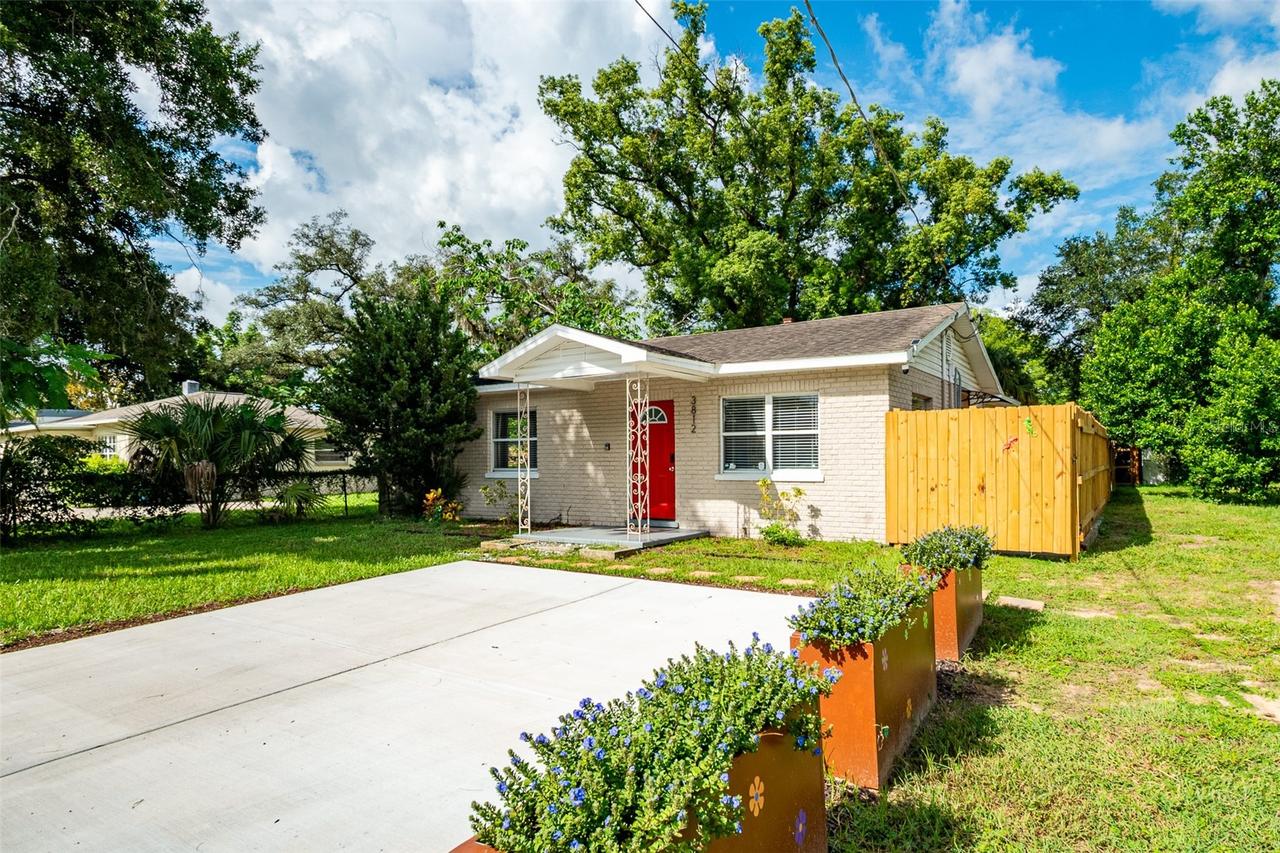 3812 N 54th St., Tampa, FL 33619