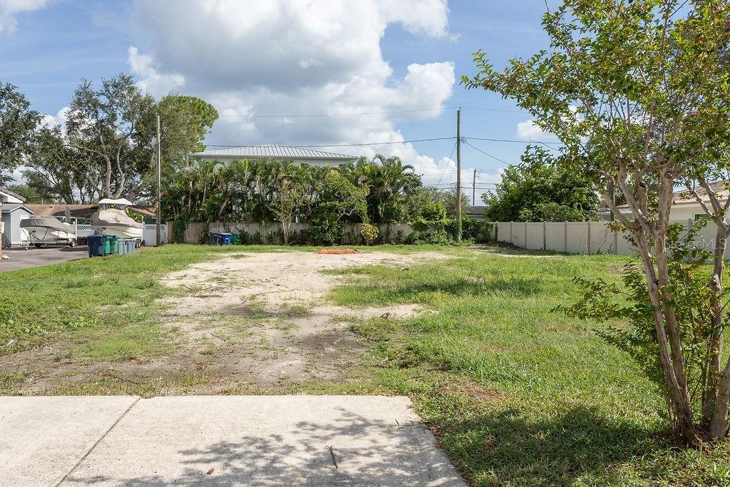 621 Hudson Ave., Tampa, FL 33606