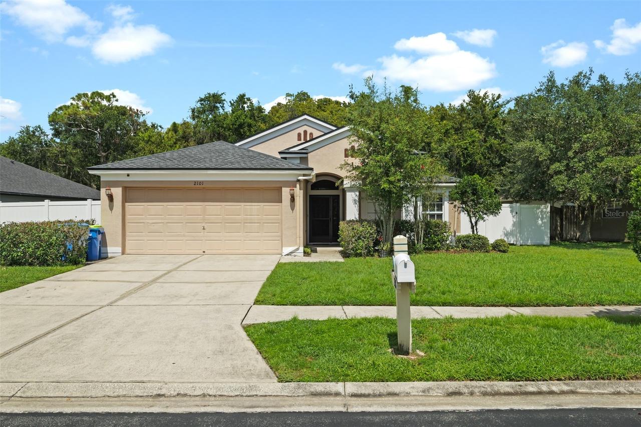2101 Shelbourne Ct., Wesley Chapel, FL 33543