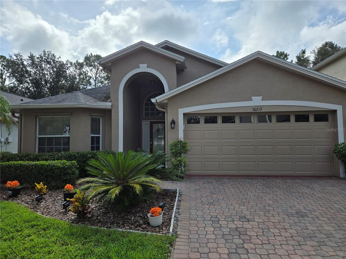 16213 Nottingham Park Way, Tampa, FL 33647