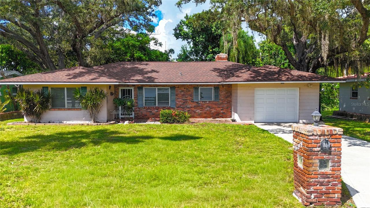 6219 6th Ave., St Petersburg, FL 33707