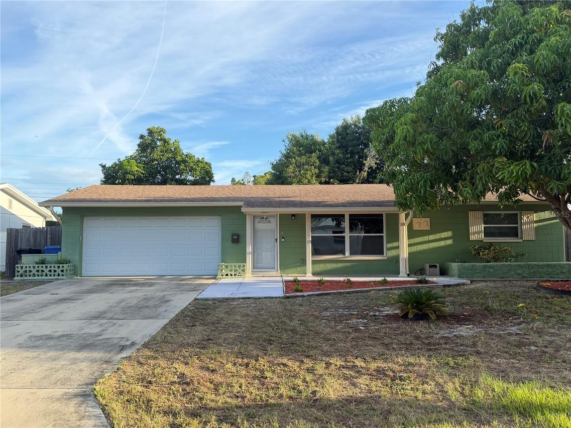 2049 64th Ave., St Petersburg, FL 33712