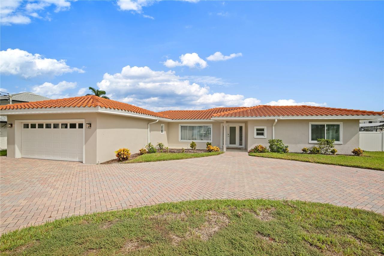 136 Bayside Dr., Clearwater, FL 33767