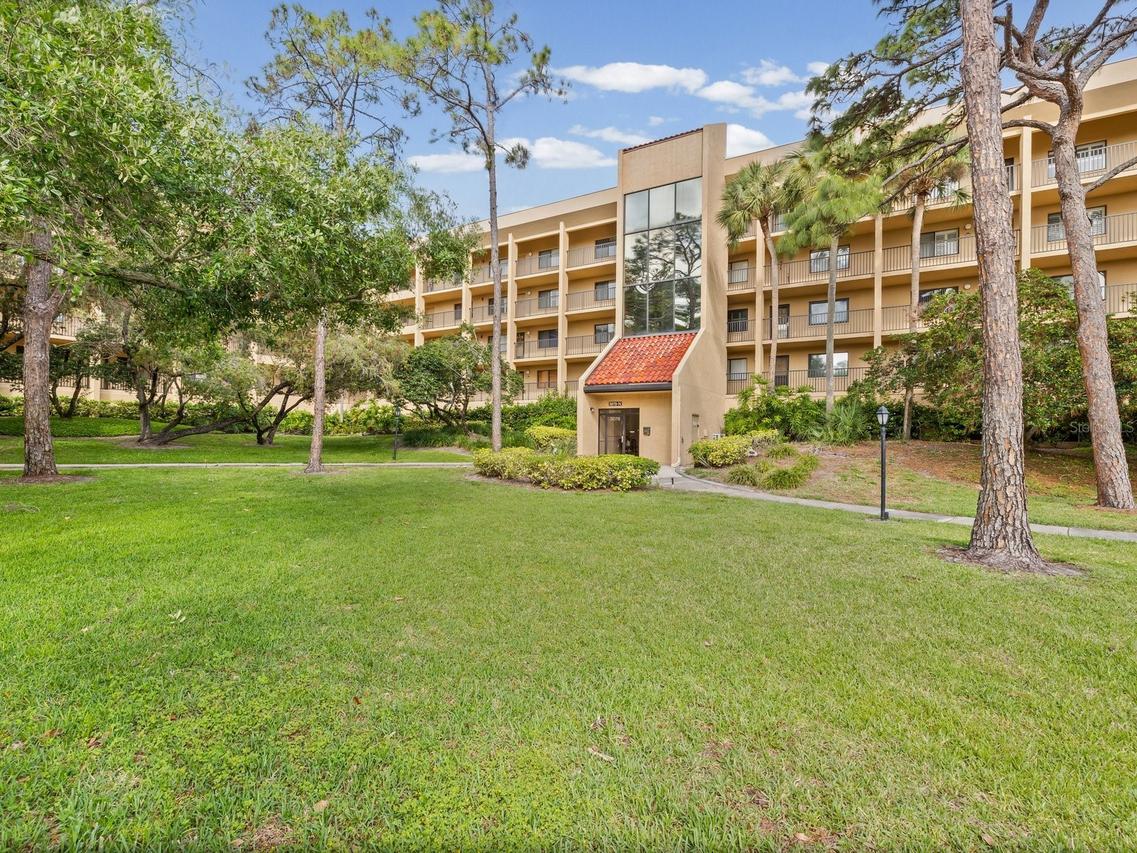 3076 Eastland Blvd. #203, Clearwater, FL 33761