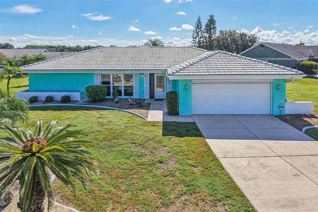 316 Brockfield Dr., Sun City Center, FL 33573