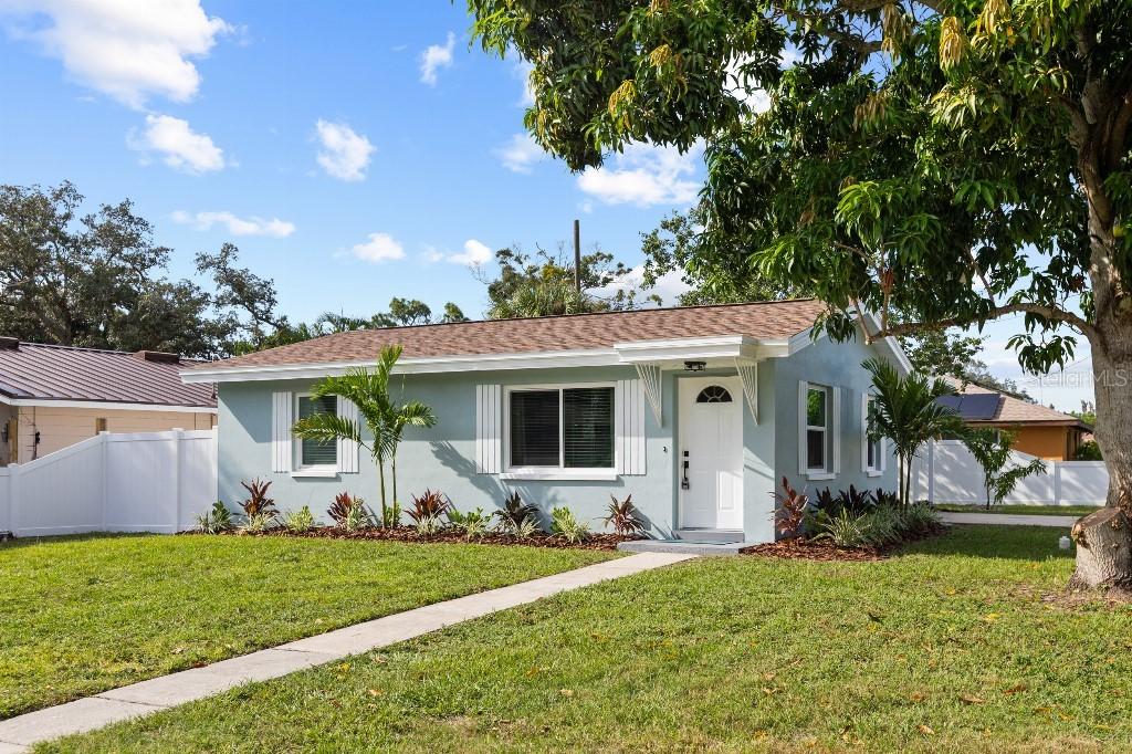 2403 Adrian Ave., Largo, FL 33774