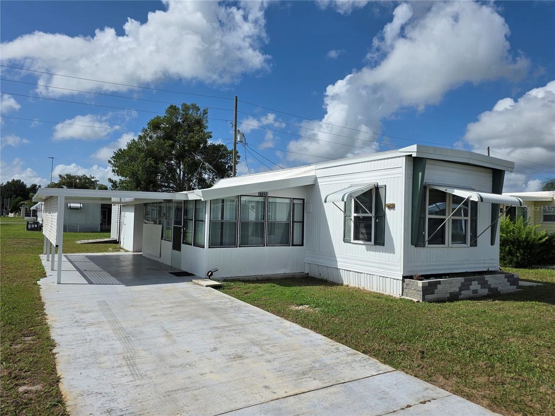 37228 Eileen Ave., Zephyrhills, FL 33542