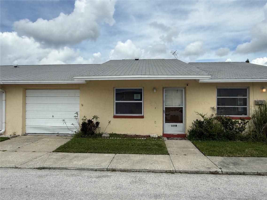 4937 Hazner St., New Port Richey, FL 34652