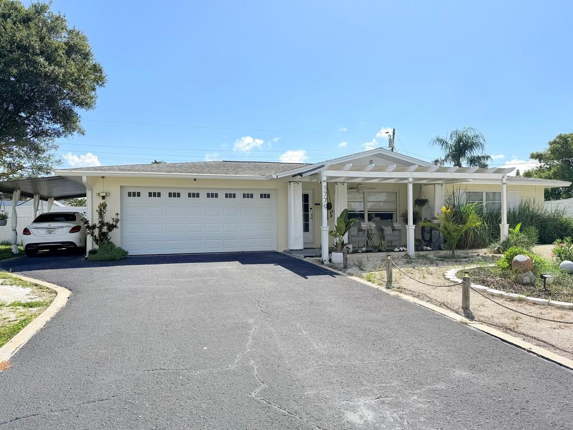 1779 Avon Ln., Largo, FL 33756