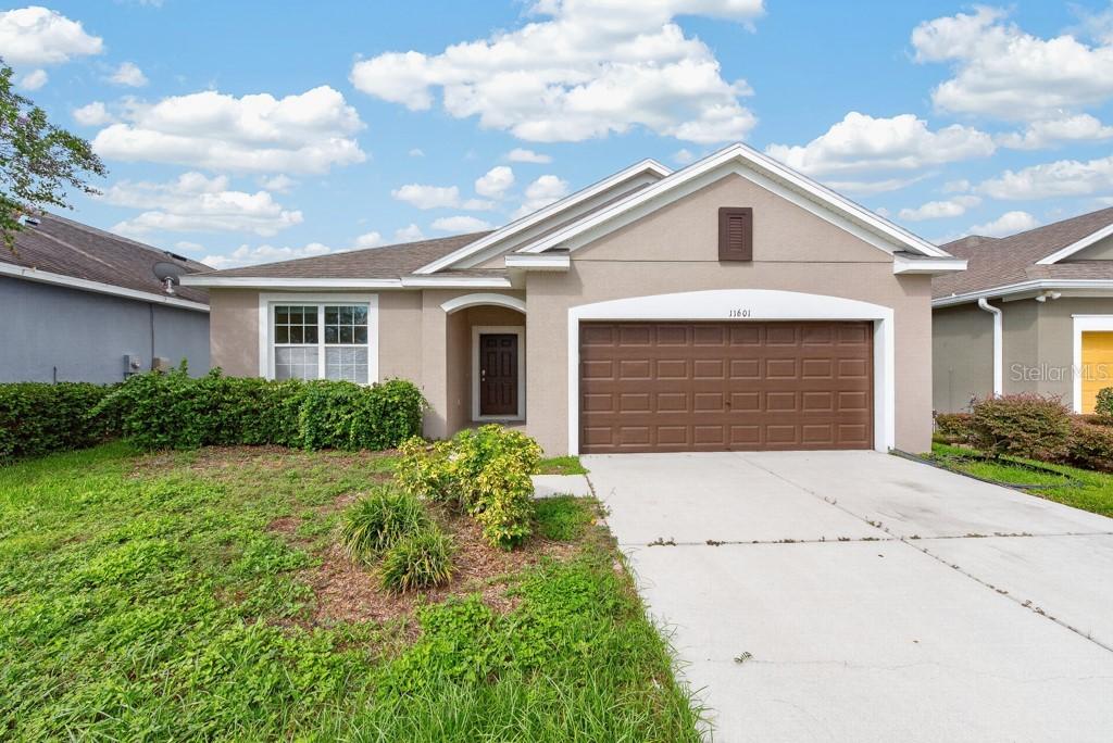 11601 Tangle Stone Dr., Gibsonton, FL 33534