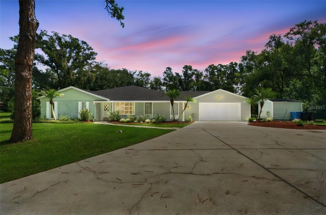 19531 Deer Lake Rd., Lutz, FL 33548