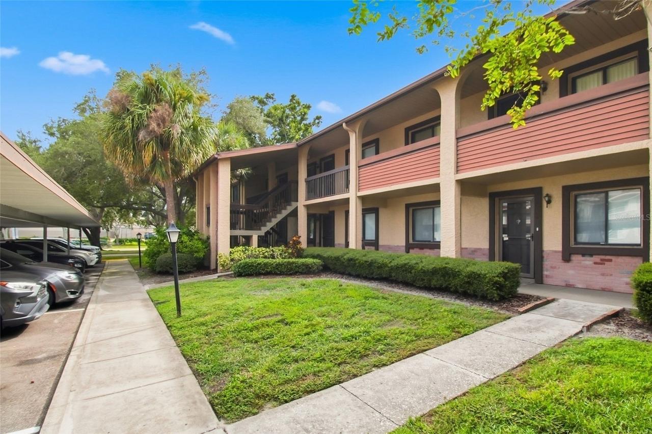 721 83rd Ave. #202, St Petersburg, FL 33702