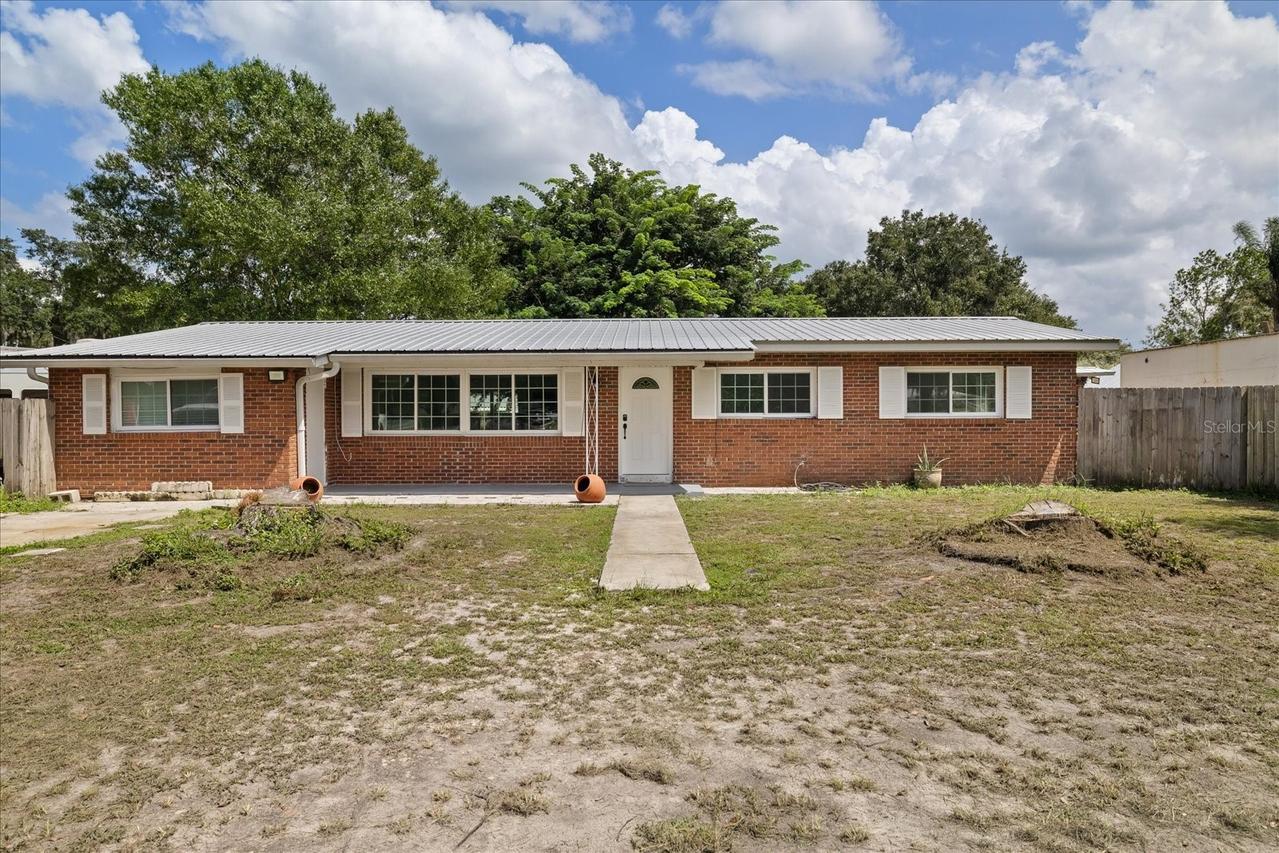 8125 N Socrum Loop Rd., Lakeland, FL 33809