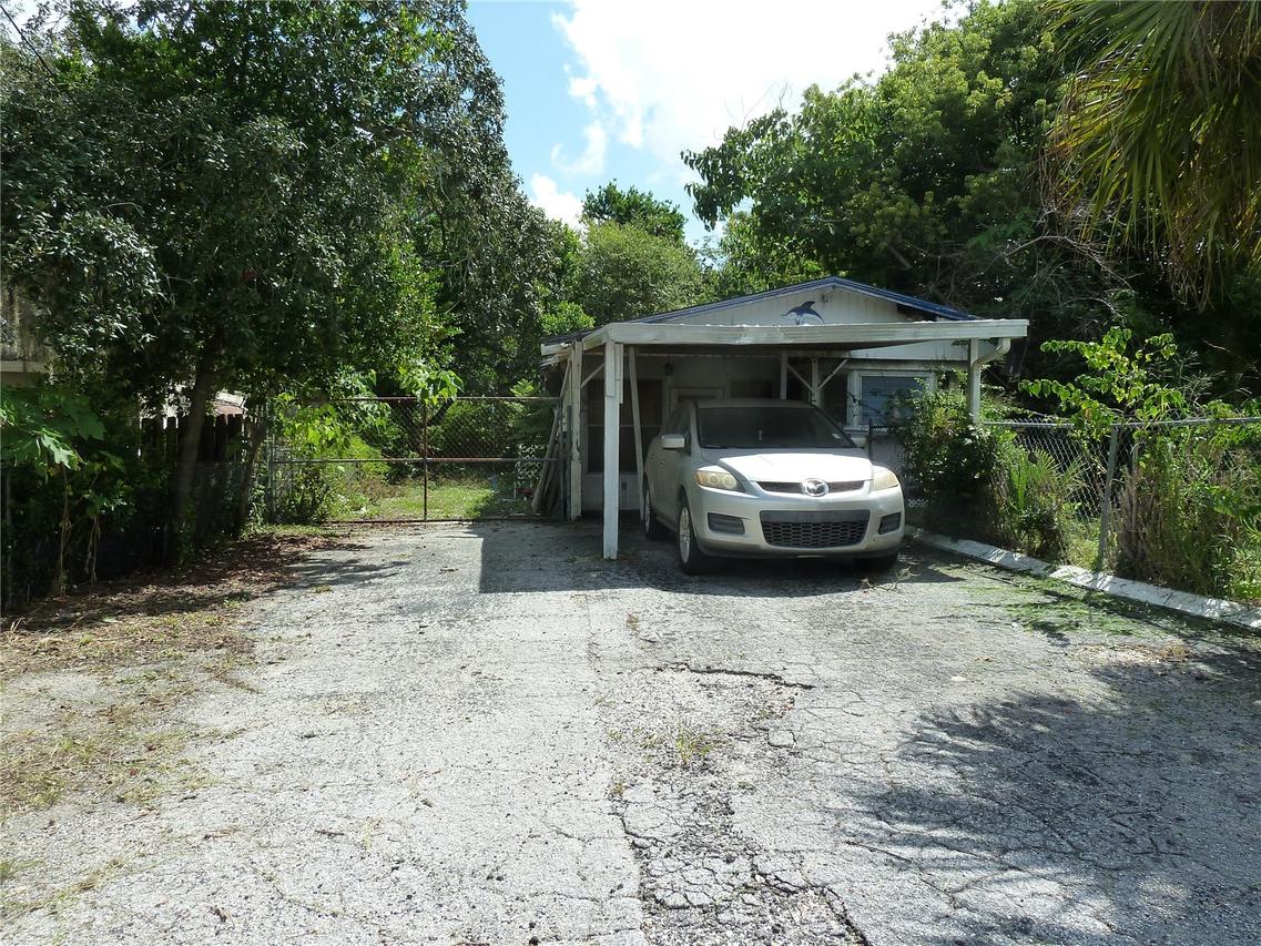 1202 Lucas St., Holiday, FL 34691