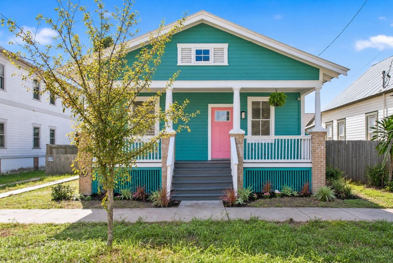 2506 N 12th St., Tampa, FL 33605