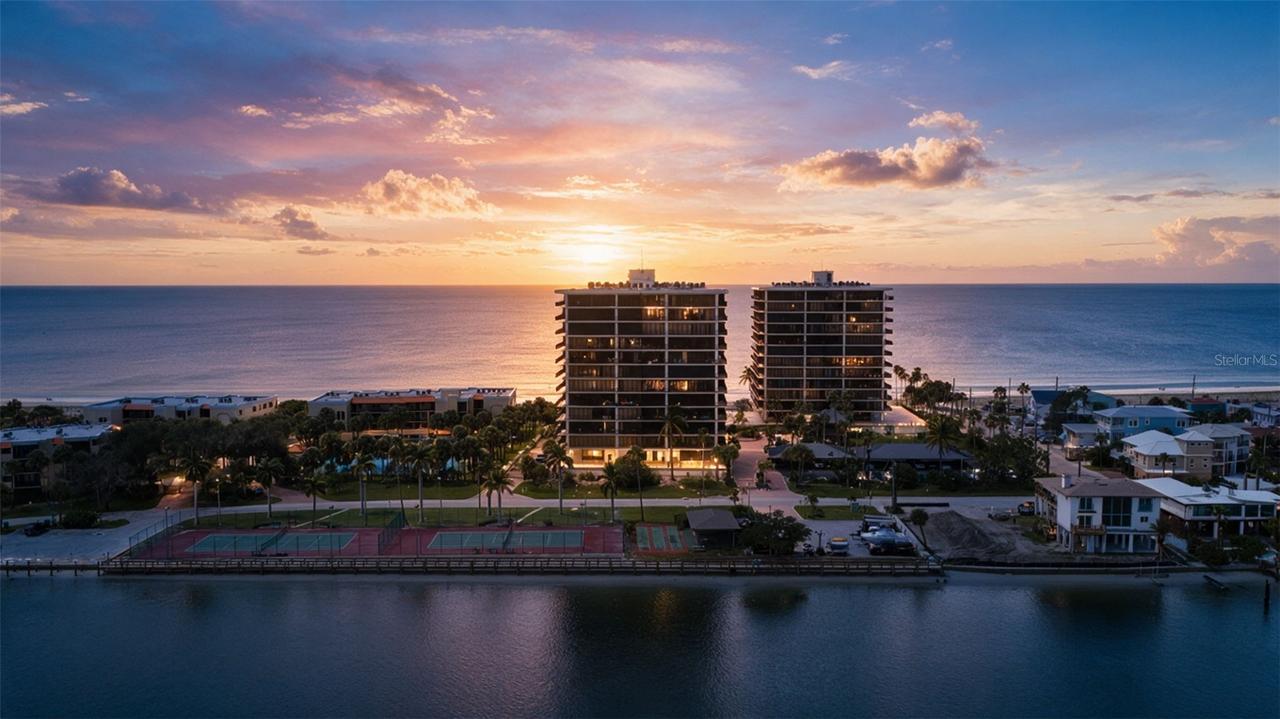 7600 Bayshore Dr. #208, Treasure Island, FL 33706