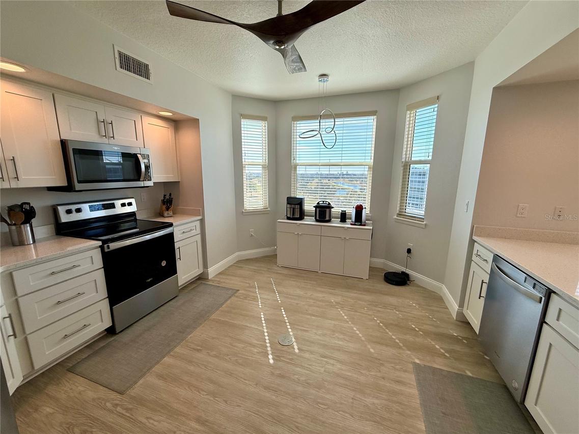 960 Starkey Rd. #10501, Largo, FL 33771