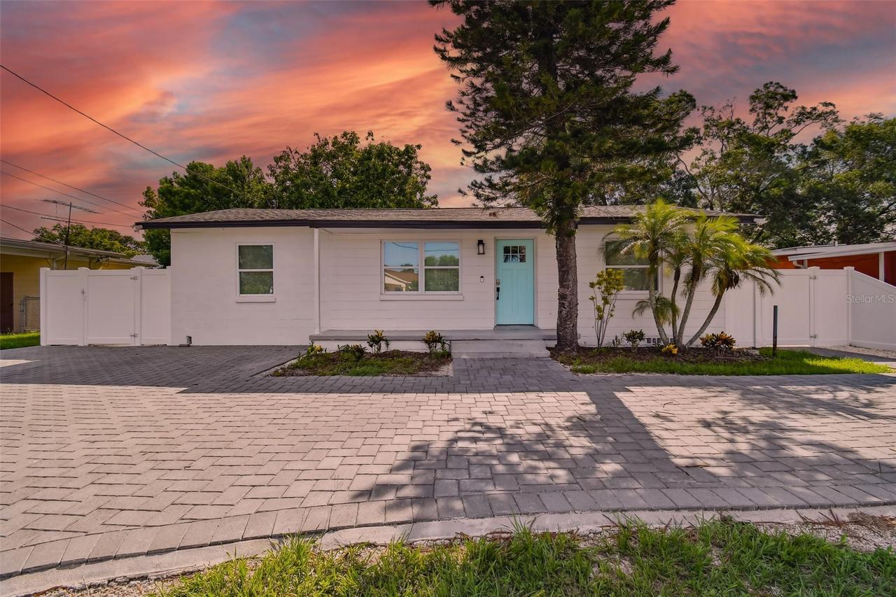 7508 N Tampania Ave., Tampa, FL 33614
