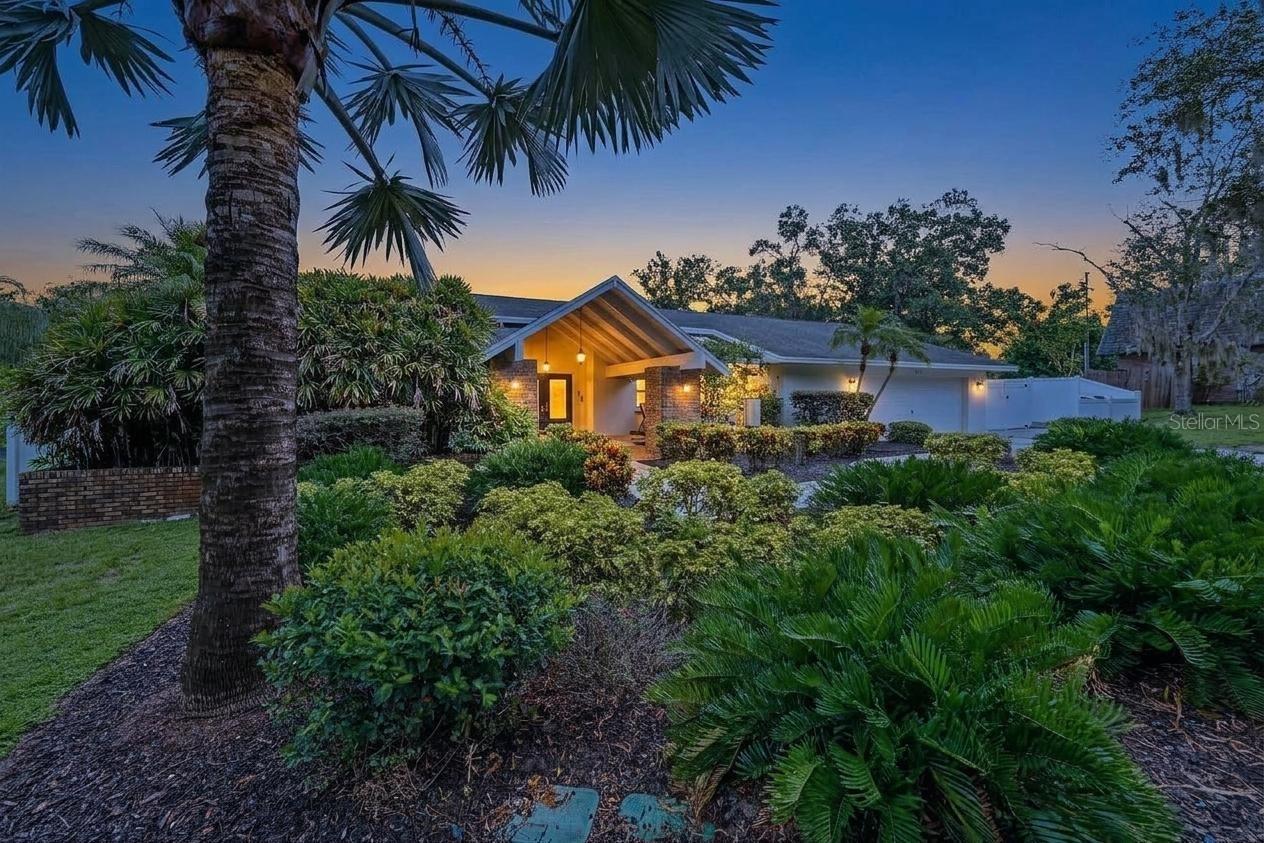 921 College Hill Dr., Clearwater, FL 33765