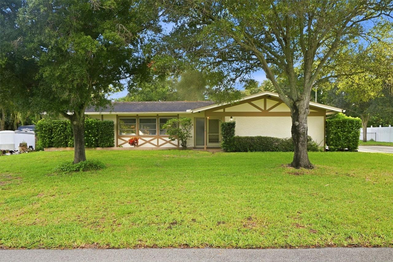 1514 Oakadia Dr., Clearwater, FL 33764