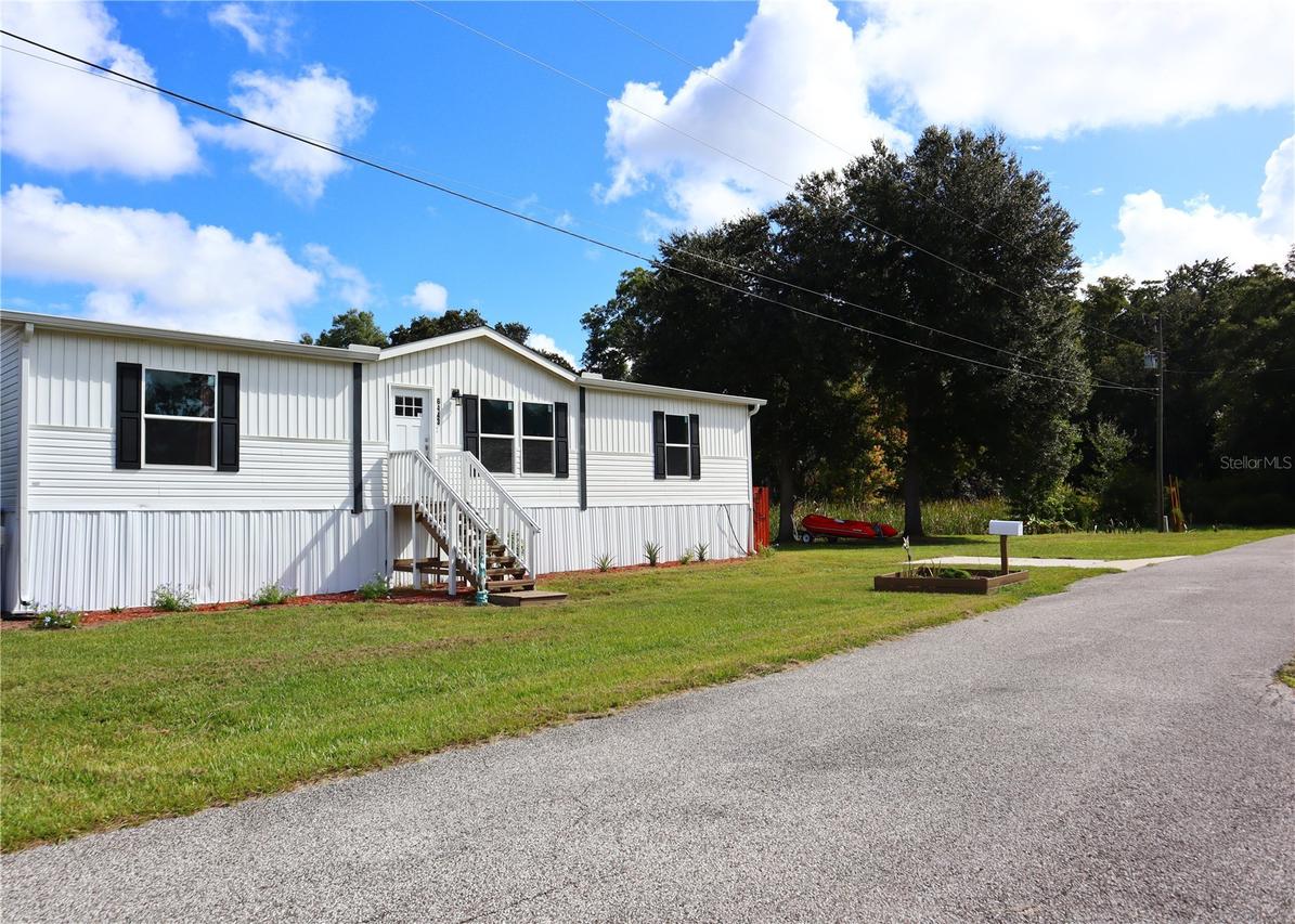 6443 Finance Ave., Weeki Wachee, FL 34607