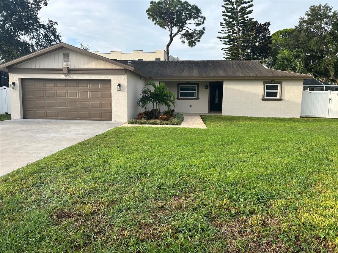 7892 Sundown Dr., St Petersburg, FL 33709