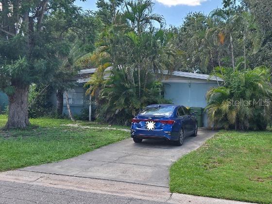 324 Golden Sands Dr., Sarasota, FL 34232