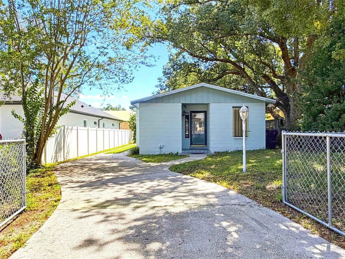 1026 W Rambla St., Tampa, FL 33612