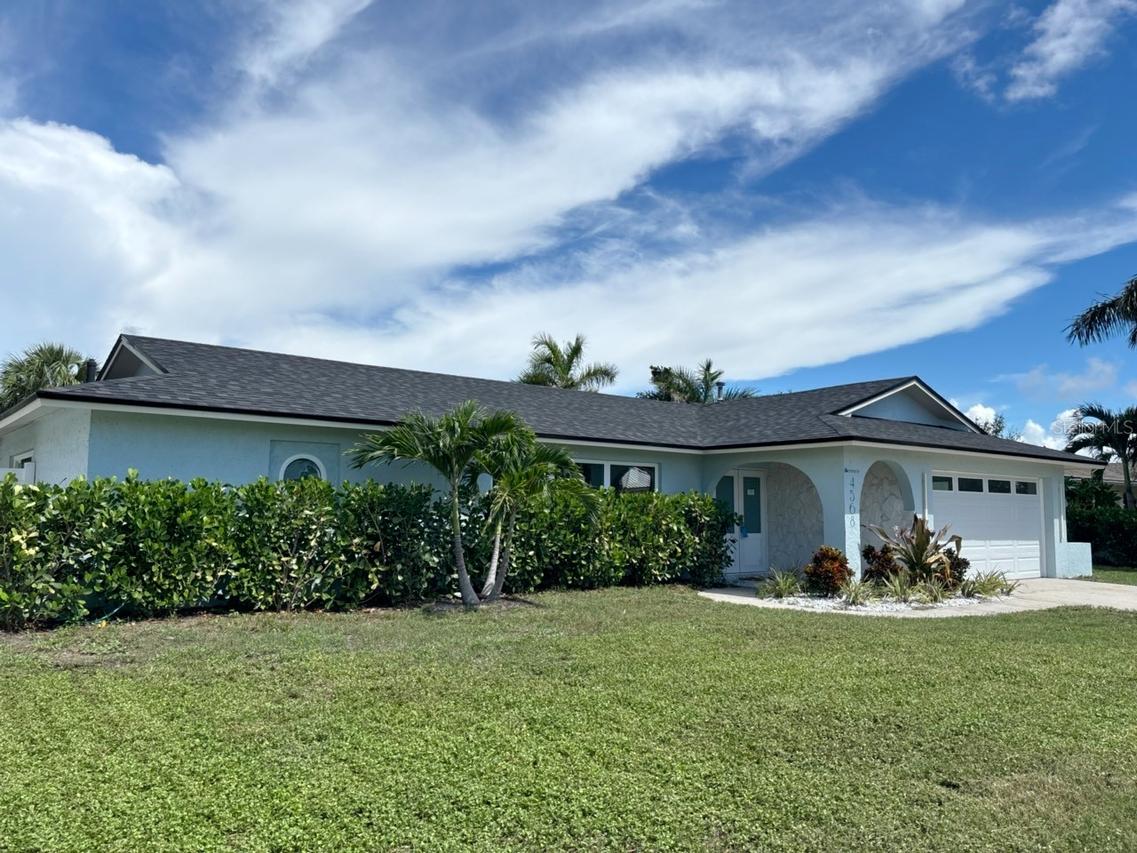 4568 40th St., St Petersburg, FL 33711