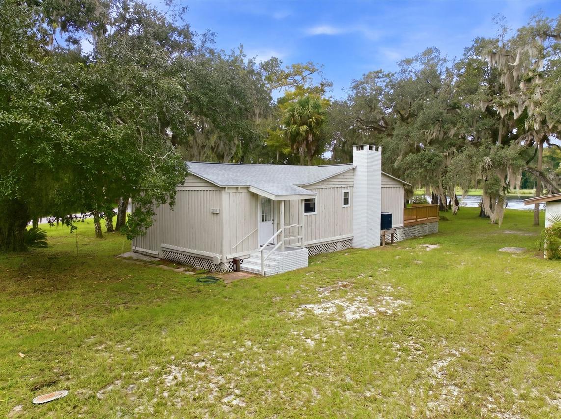 15265 NW 46th Ln., Chiefland, FL 32626
