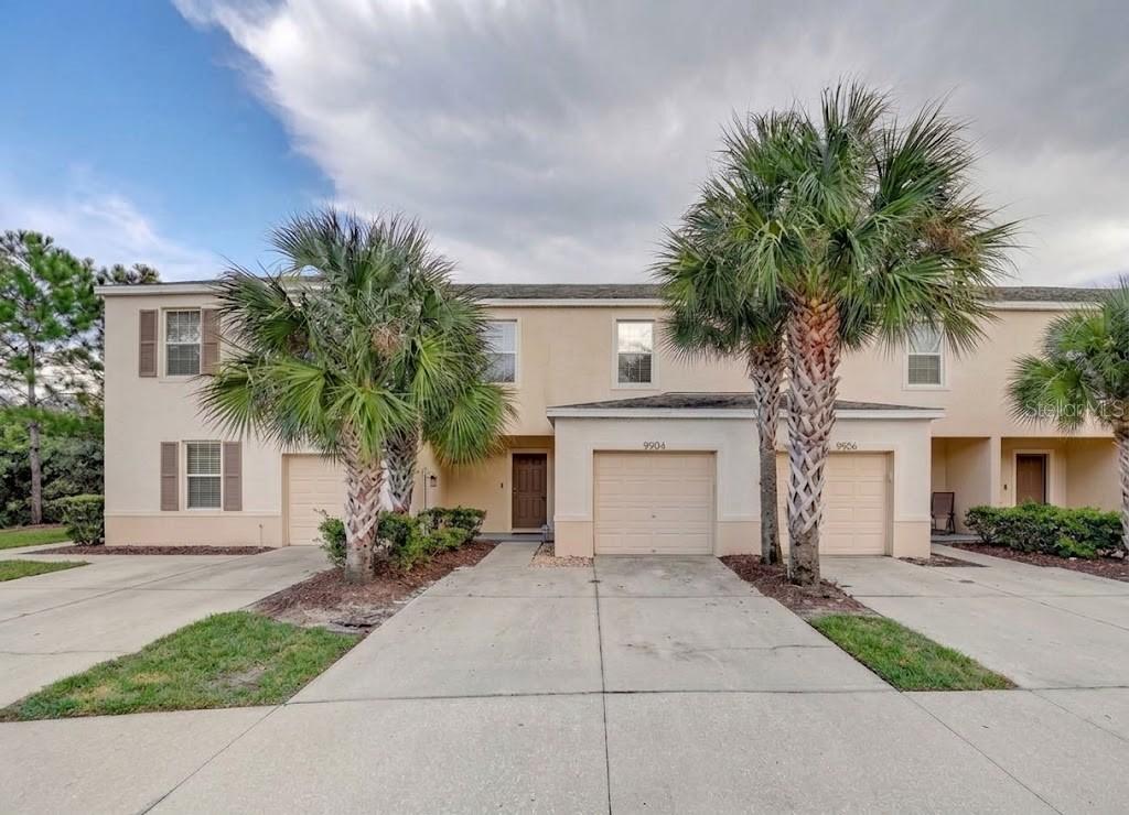 9904 Hound Chase Dr., Gibsonton, FL 33534