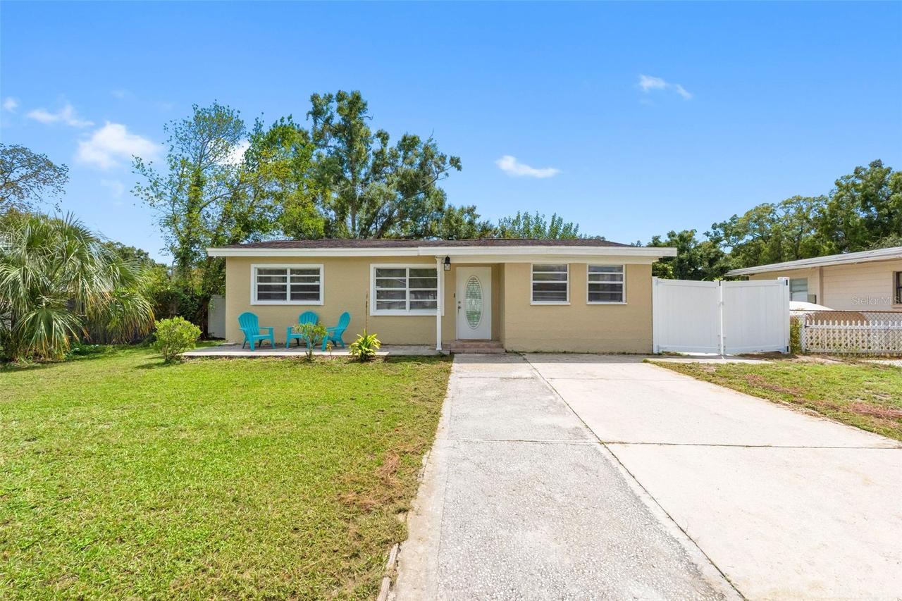 2405 E Annie St., Tampa, FL 33612