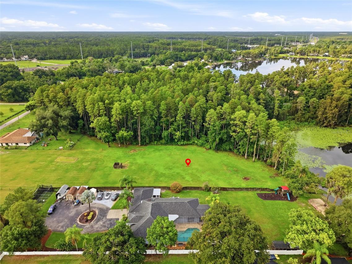19218 Blount Rd., Lutz, FL 33558