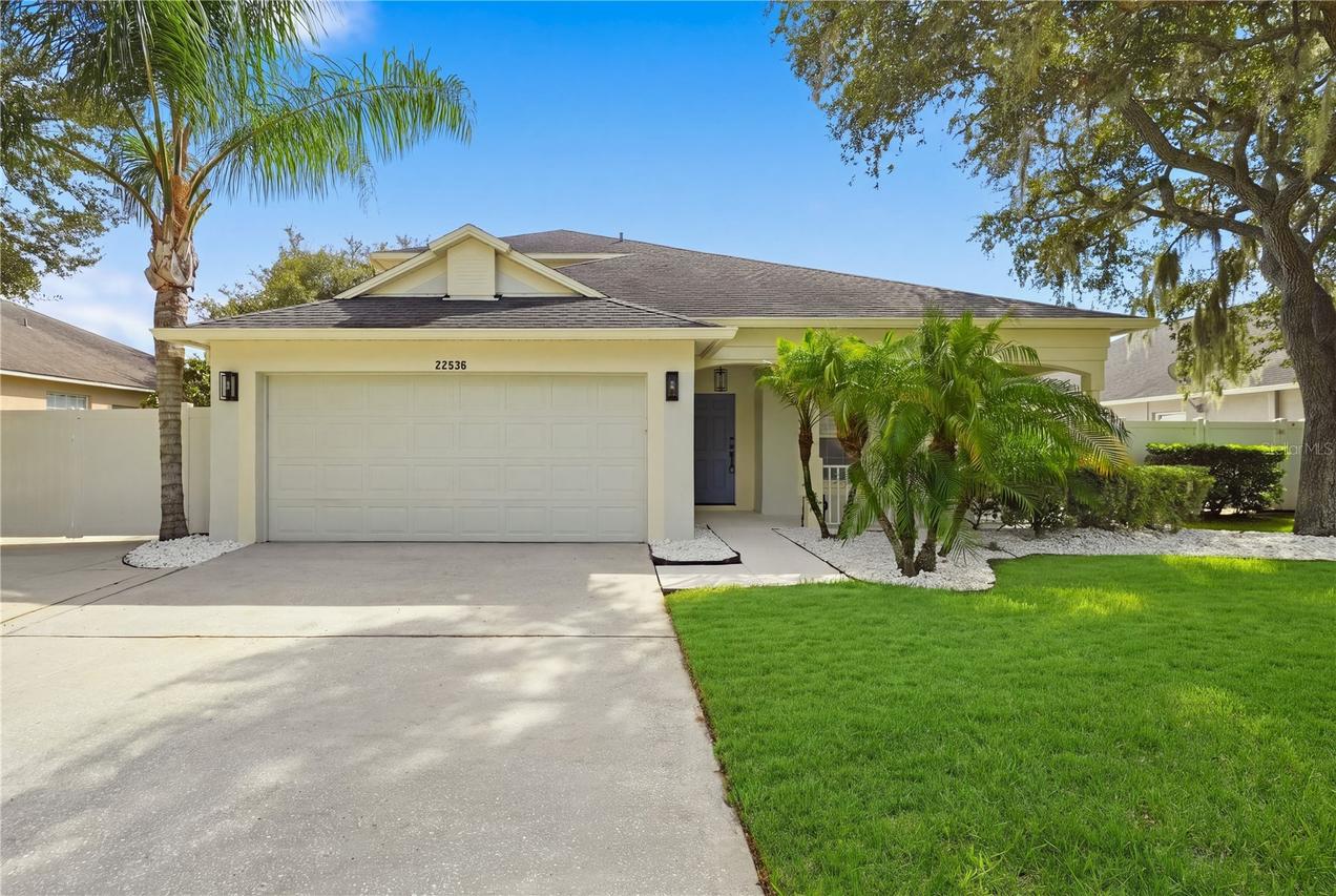 22536 Laureldale Dr., Lutz, FL 33549