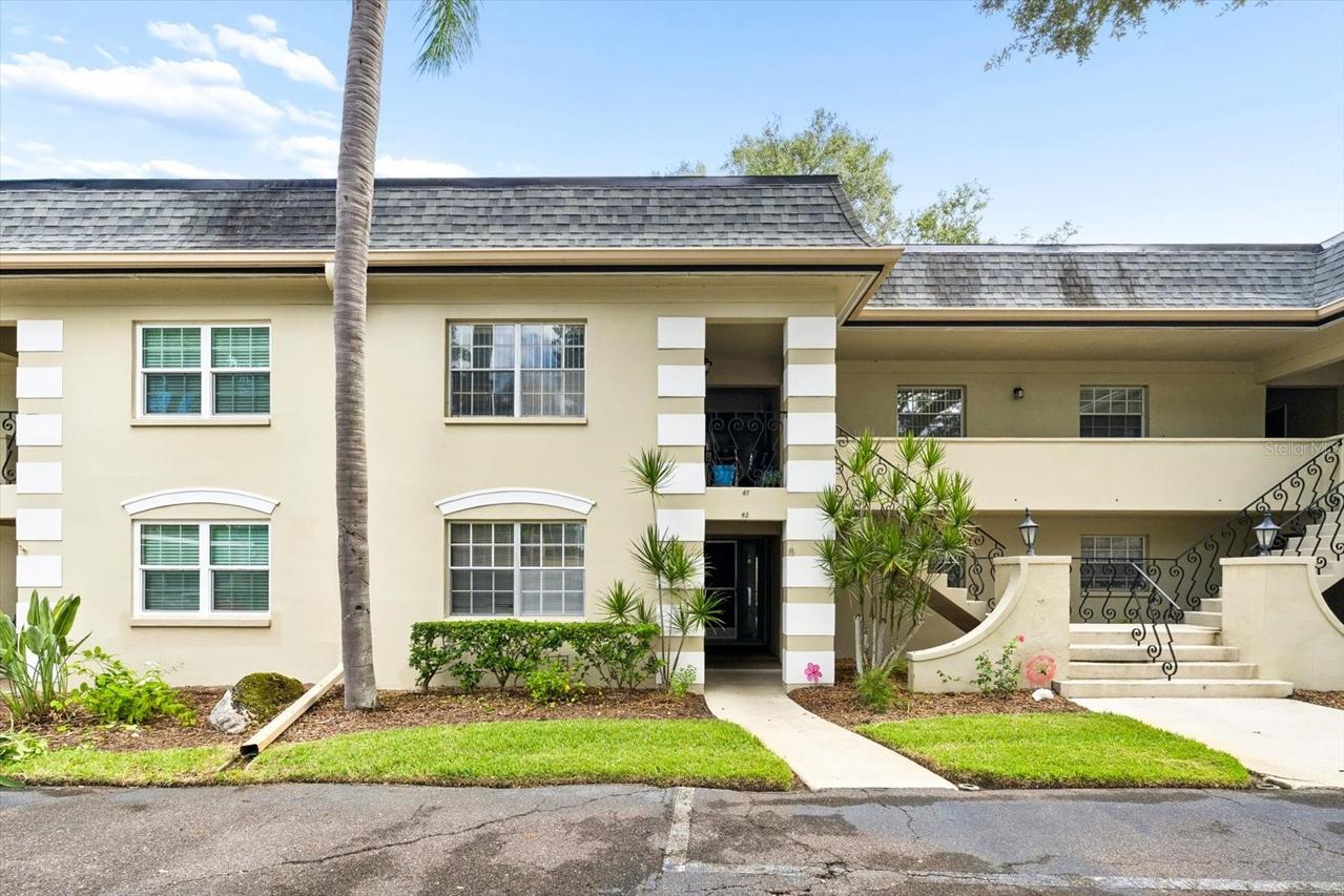 43 Country Club Dr., Largo, FL 33771