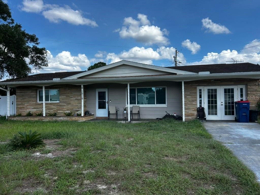 1918 Villa Rosa Dr., Holiday, FL 34690