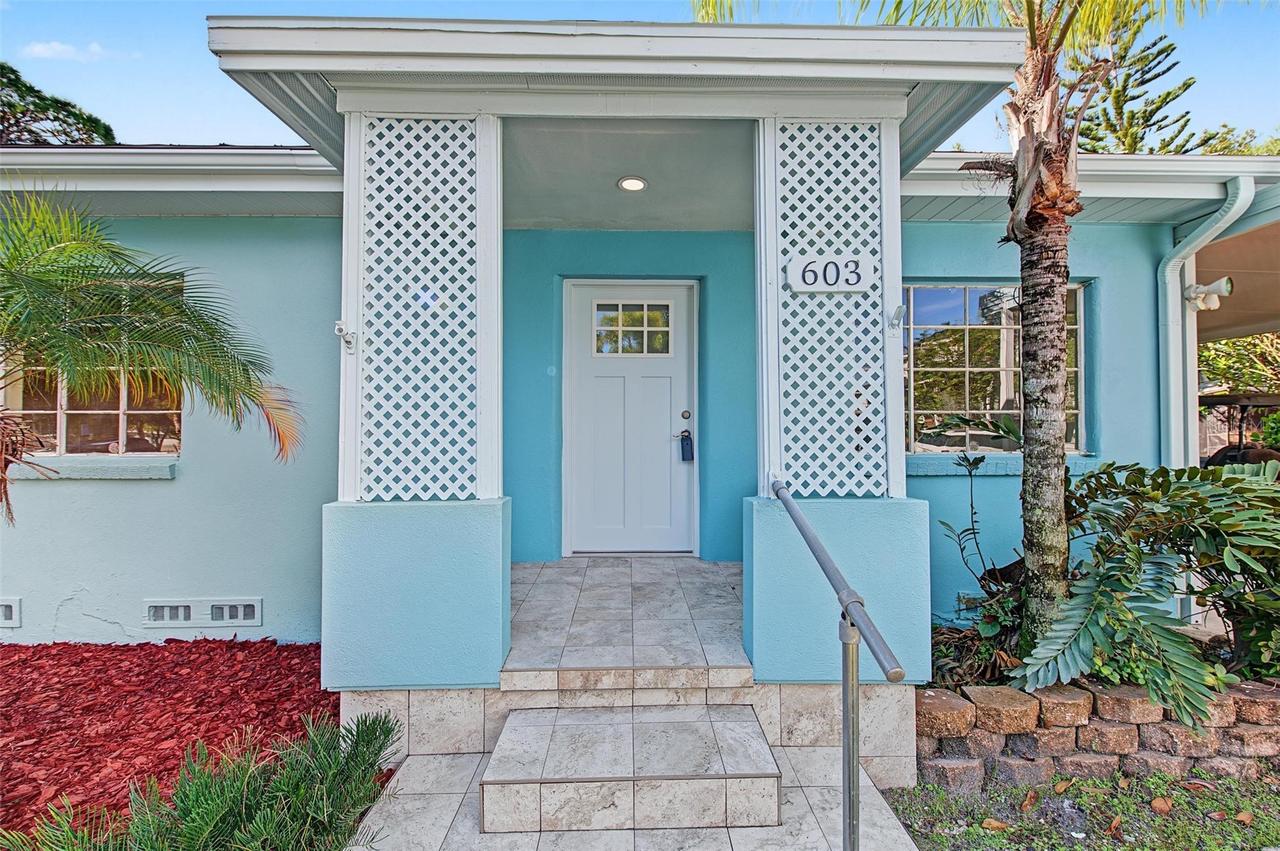 603 Indiana Ave., Crystal Beach, FL 34681