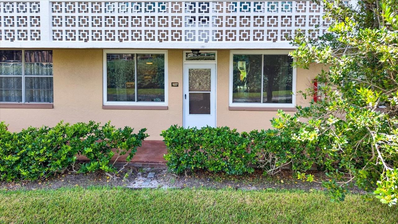 5095 Bay St. #107, St Petersburg, FL 33703
