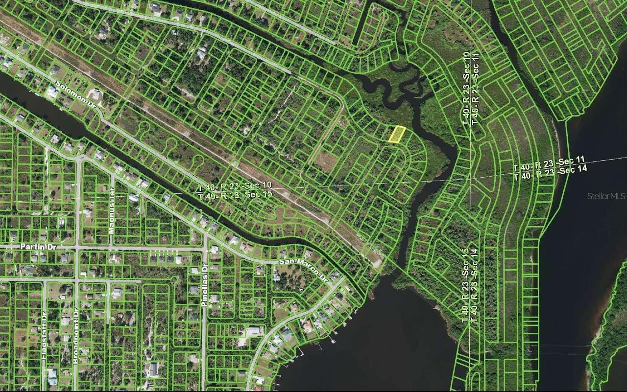 27562 San Carlos Dr., Punta Gorda, FL 33983
