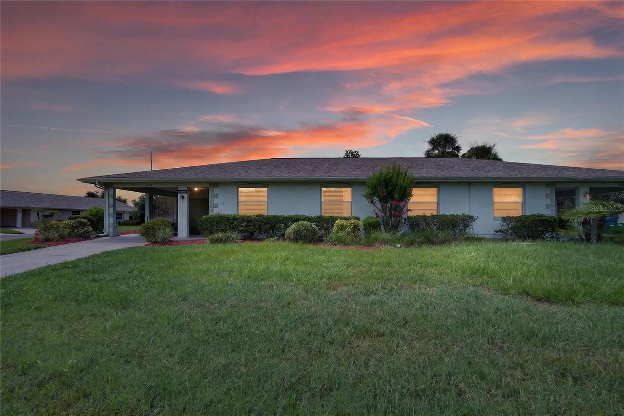 2203 Highclere Cir., Sun City Center, FL 33573
