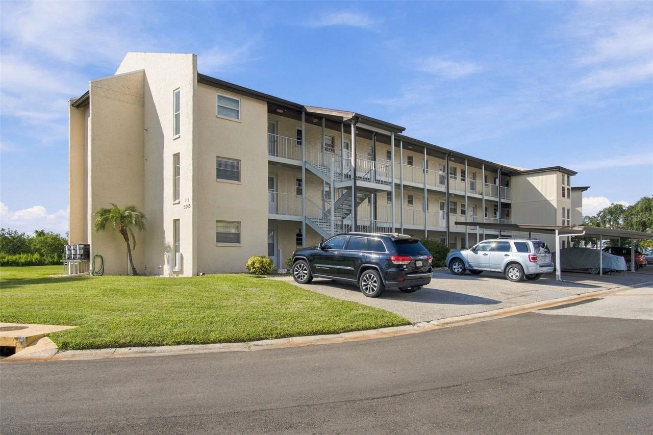5245 Amulet Dr. #307, New Port Richey, FL 34652