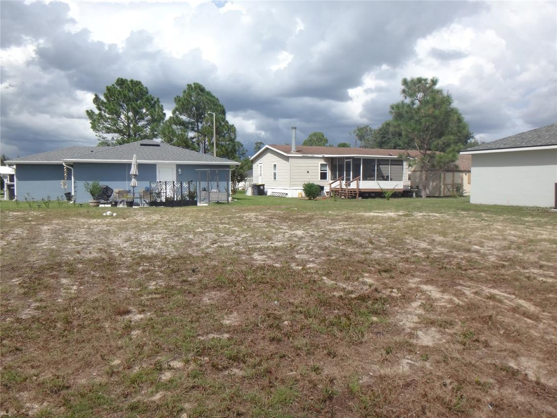 Geranium St., Lake Wales, FL 33898