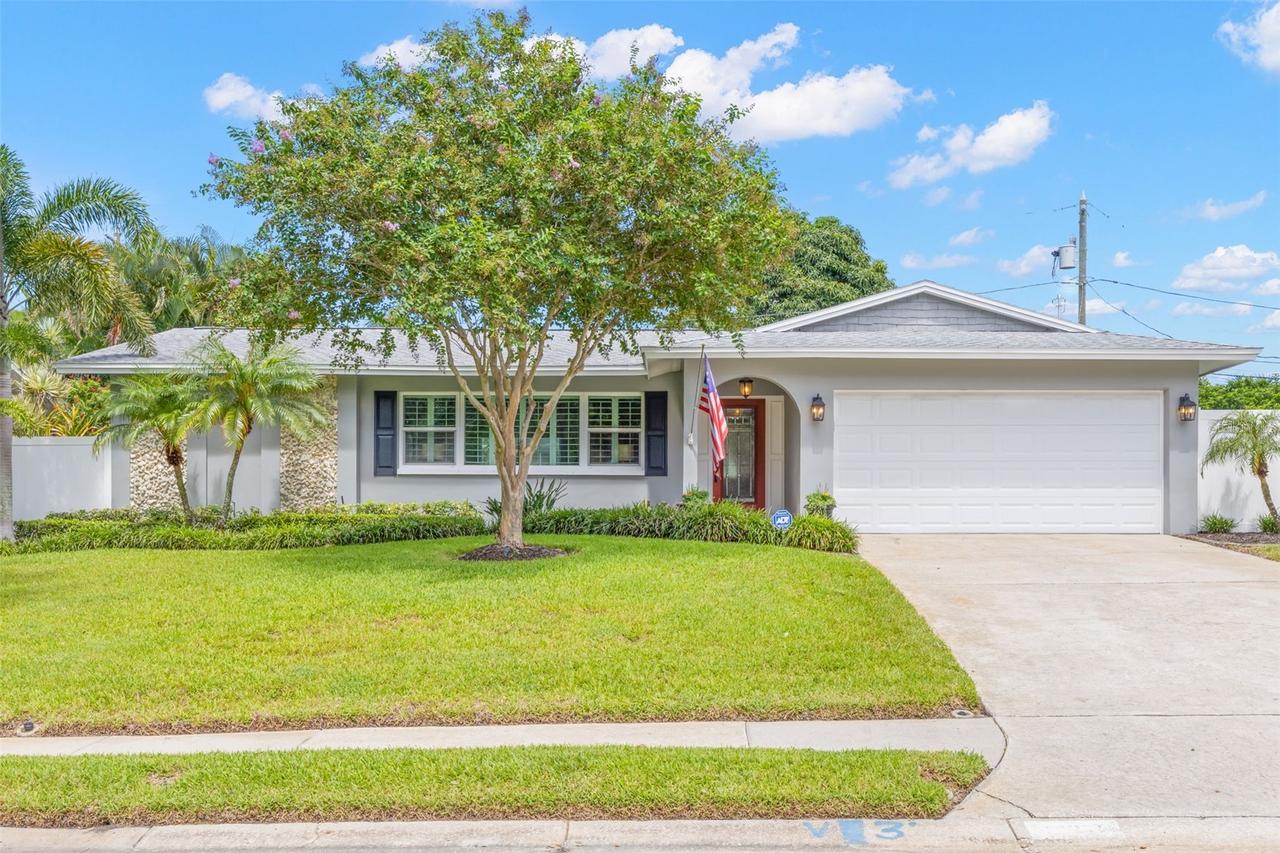 14271 Iroquois Ave., Largo, FL 33774