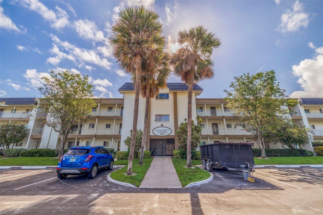 4595 Chancellor St. #105, St Petersburg, FL 33703