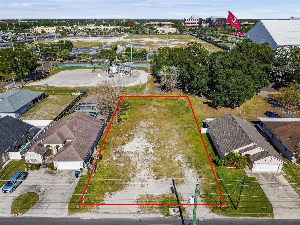 3337 W Woodlawn Ave., Tampa, FL 33607