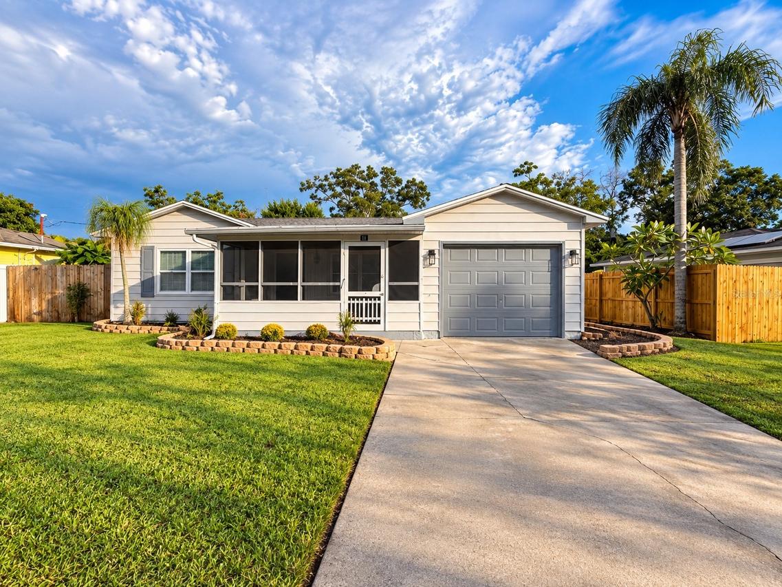 109 W Grapefruit Cir., Clearwater, FL 33759