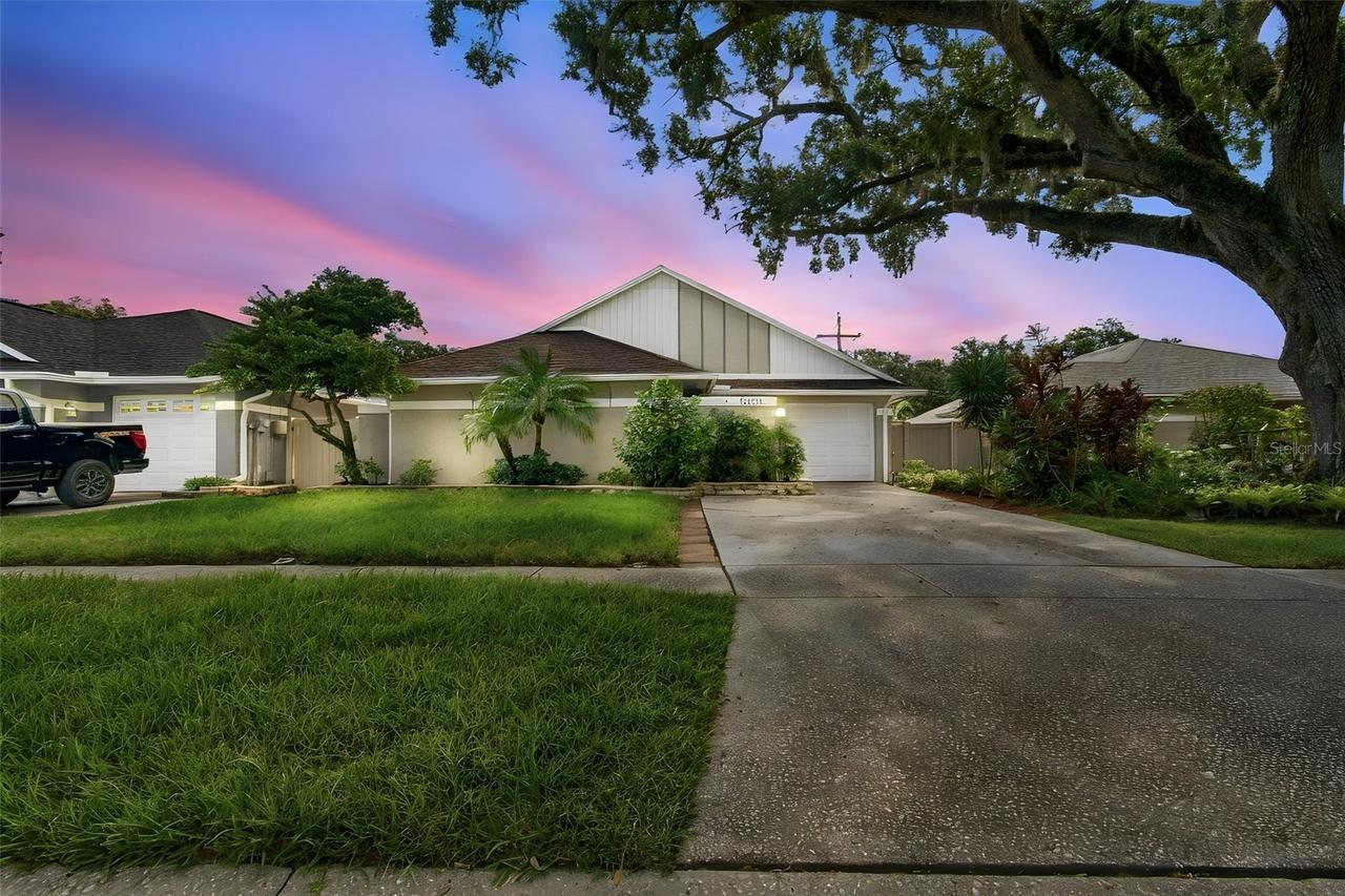 11905 Hickorynut Dr., Tampa, FL 33625